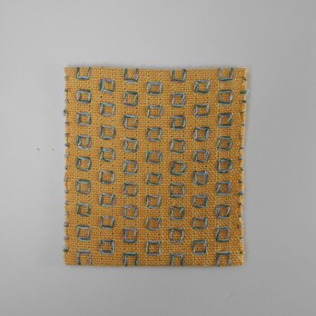 刺子織のコースター　四角模様の画像