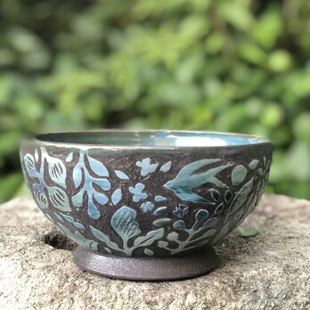 Kakiotoshi bowl - in a blue forestの画像