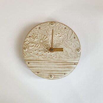 掛け時計　雪解け