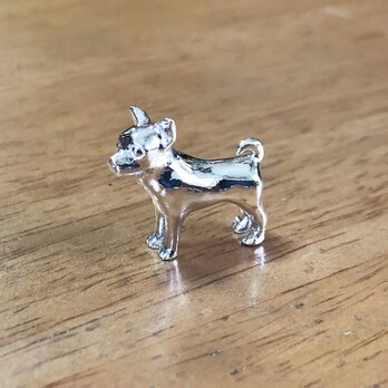 【チワワ・スムースコート】シルバー1000 犬の小さい置物 Chihuahua 純銀 プチオブジェ 彫刻 愛犬 供養の画像