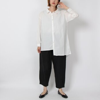 綿ローンアシンメトリーシャツ(オフホワイト)の画像