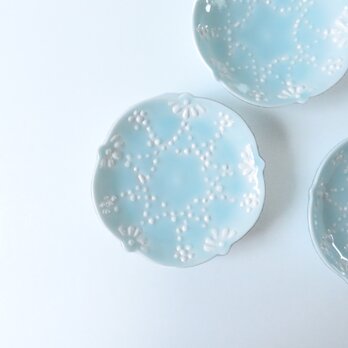 有田焼：青磁華やぎの豆皿の画像