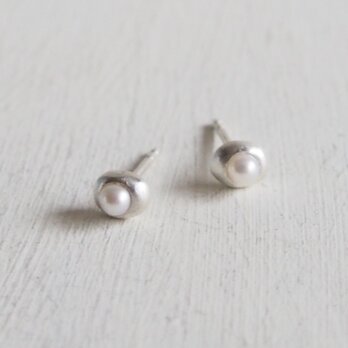 【再販】- Silver - Oval Dotピアス w/ Pearlの画像