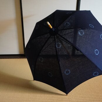 藍染の日傘の画像