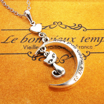 アンティークシルバー 三日月と猫の大人可愛いネックレス ゴシック ハート ムーンネックレス アジャスター付