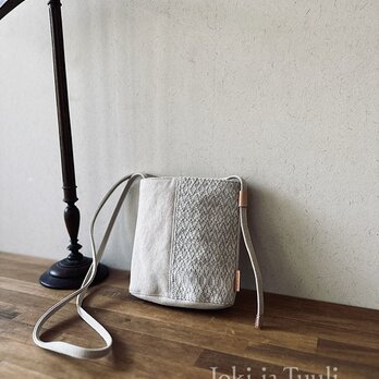 bag[手織りと帆布のサコッシュバッグ]クリームホワイトの画像
