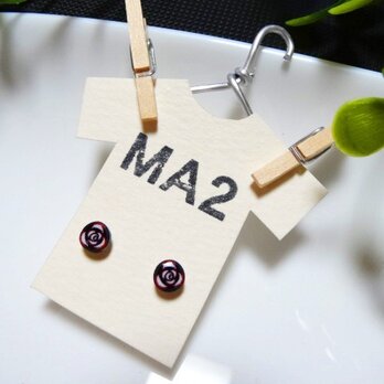 MA2ガラスパーツピアス薔薇1