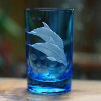 切子ショットグラス「イルカ２」の画像