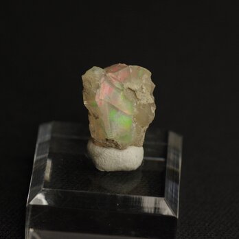 オパール 原石 鉱物 天然石 一点物 (No.1011)の画像