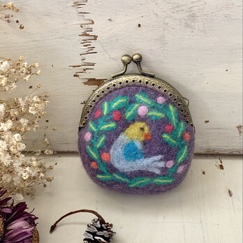 お花と小鳥の羊毛刺繍のコインケース（モーブパープル）の画像