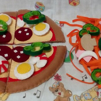 フェルトおもちゃ　ピザセットの画像