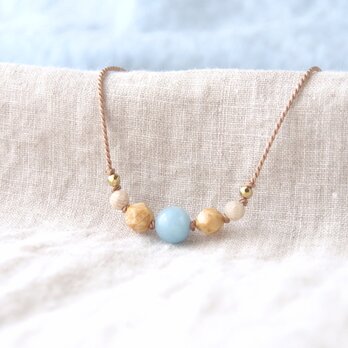 Seaside Short Necklace（アクアマリン×フォシルコーラル）の画像