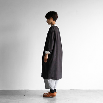 HUIS×yohakuドッキングワンピース（ダークグレー）【レディス】HYU201