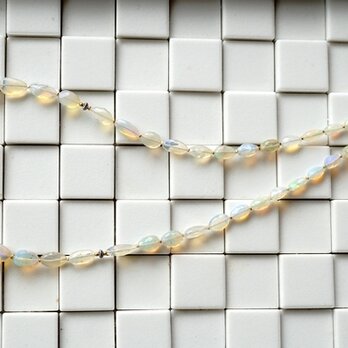 【売約済み】プレシャスオパール（タンブルカット）のサイズグラデーションズネックレスの画像