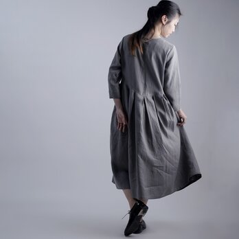 【wafu】Mサイズ / Linen Dress 鍵盤タックワンピース / 鈍色(にびいろ) a013o-nib1-mの画像