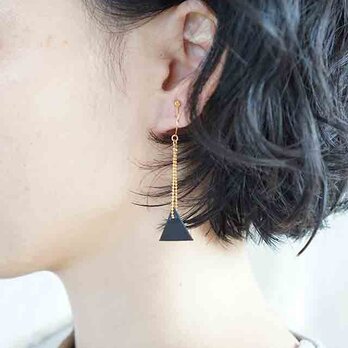 ○３０％OFF●即売アイテム●sankaku leathre pierce/earring （black-size/s）の画像