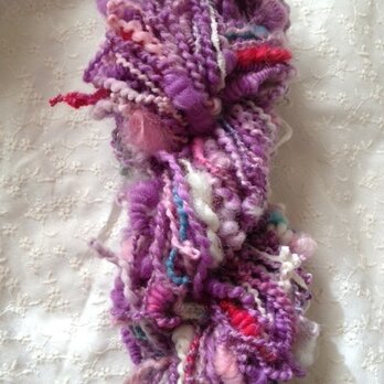 アートヤーン（手紡ぎ糸）紫系　46ｇ　約37ｍの画像