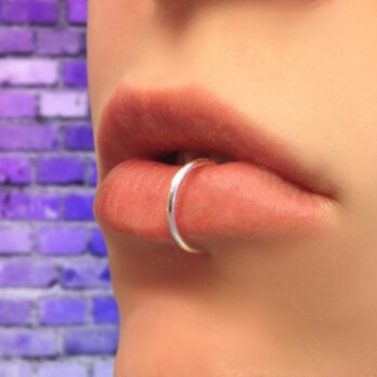 925Silverリップ ピアス Fake Lip piercing  One Cuffの画像
