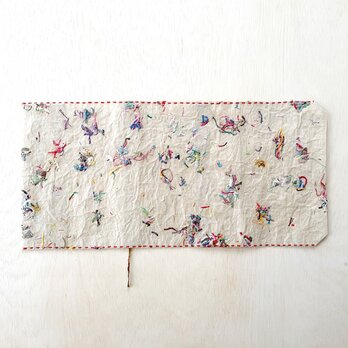 手漉き和紙と刺繍糸のブックカバー　単行本サイズ　ちらし柄の画像