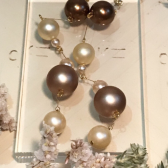 【New】６Pearls GOLD pierced （左右対称）の画像