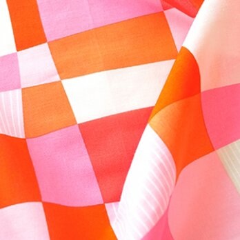 祝い文手拭い「ひねもすのたり（ピンク）」　作者：国分チエミ