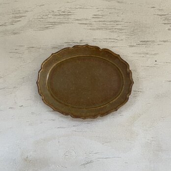 鉄渋釉　花紋楕円皿の画像