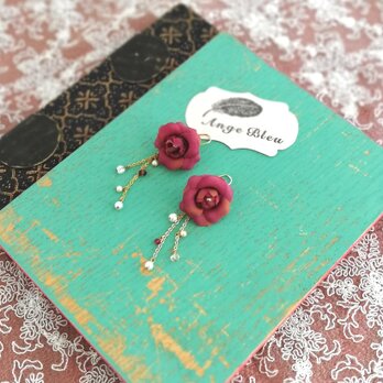 アンティークローズ◇ピアス◇イヤリング☆*:.アンティークレッド antique rose earrings  redの画像