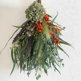 オータムスワッグ（秋色紫陽花）