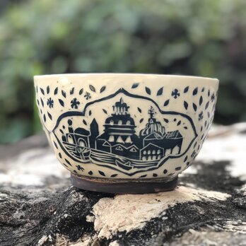 掻き落とし三角茶碗　— ヴェネツィアの画像