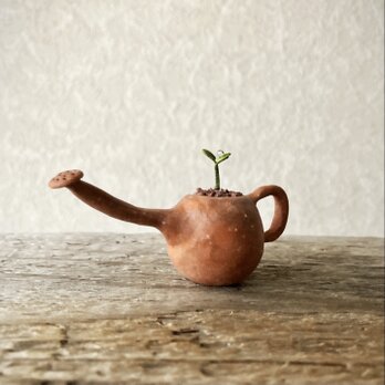 6090.bud 粘土の鉢植え ジョウロ