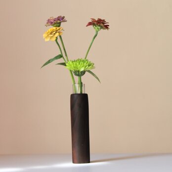 木の花瓶【ウォールナット材】の画像