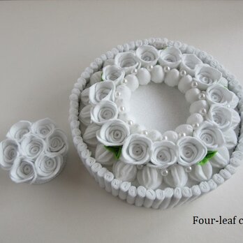 【SALE】《直径15㎝》ブランチケーキ(white wreath&bouquet)の画像