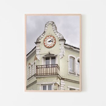 時計のあるポーランドの古い家の一角 / ポスター 写真 建物 ヨーロッパ 東欧の画像