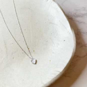 Tiny Heart Necklace　Silverの画像
