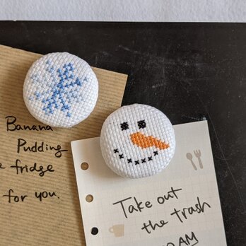刺繍キット　くるみマグネット　- snowman & snowflake -の画像