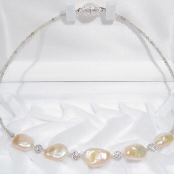 本真珠（バロック、淡水）とラブラドライトのネックレス（高級宝飾品用のボール、ナチュラルカラー、マグネット、天然石）の画像