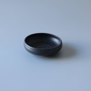 シンプルな取り鉢　黒の画像