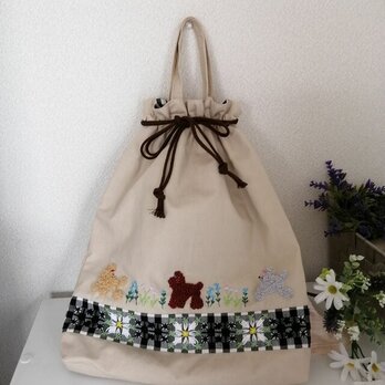 6プードル刺繍＆スイス刺繍の大きな巾着バッグの画像