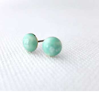 ピアス cabochon mini mintの画像