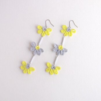 「ŞAKA ŞAKA」 -FLAT FLOWER LONG PIERCE- lemon yellow×grayの画像