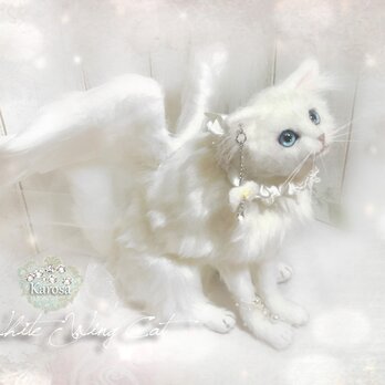 ホワイトウィングキャット 白猫　可動　装飾全取り外し可能　羊毛フェルト　アートドールの画像