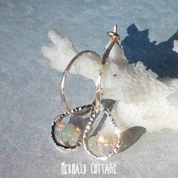 *14kgf*Happy Opal Drop Gold Hoop　オパールの滴のゴールドフープ☆槌目☆の画像