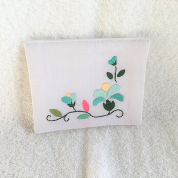 花刺繍のふた付カードケース・グリーンの画像