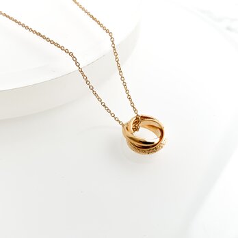 Triple Ring Necklace goldの画像