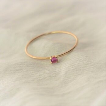 Deep pink sapphire　リング / K18YG,サファイアの画像