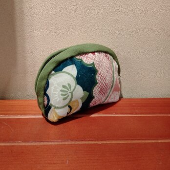 着物　楕円型ポーチ（中）