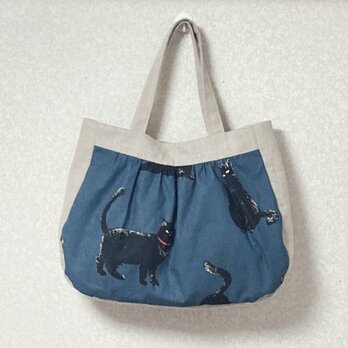 黒猫とリネンのギャザーバッグ