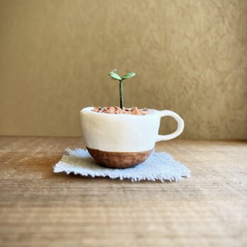 6235.bud 粘土の鉢植え マグカップの画像