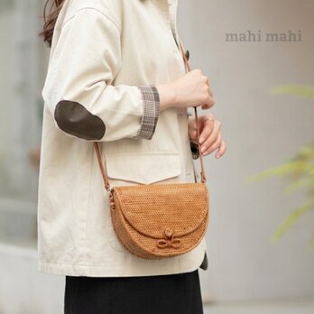 まあるいフォルムのショルダーかごバッグ♪ショルダーバッグ アタバッグ バリ島 かごバッグ ハンドメイド 旅行