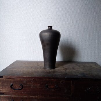 磁器　花瓶の画像